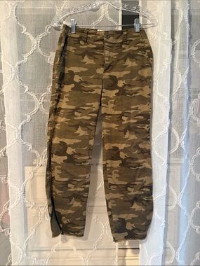 Sanctuary Olive Camo Cargo Pants